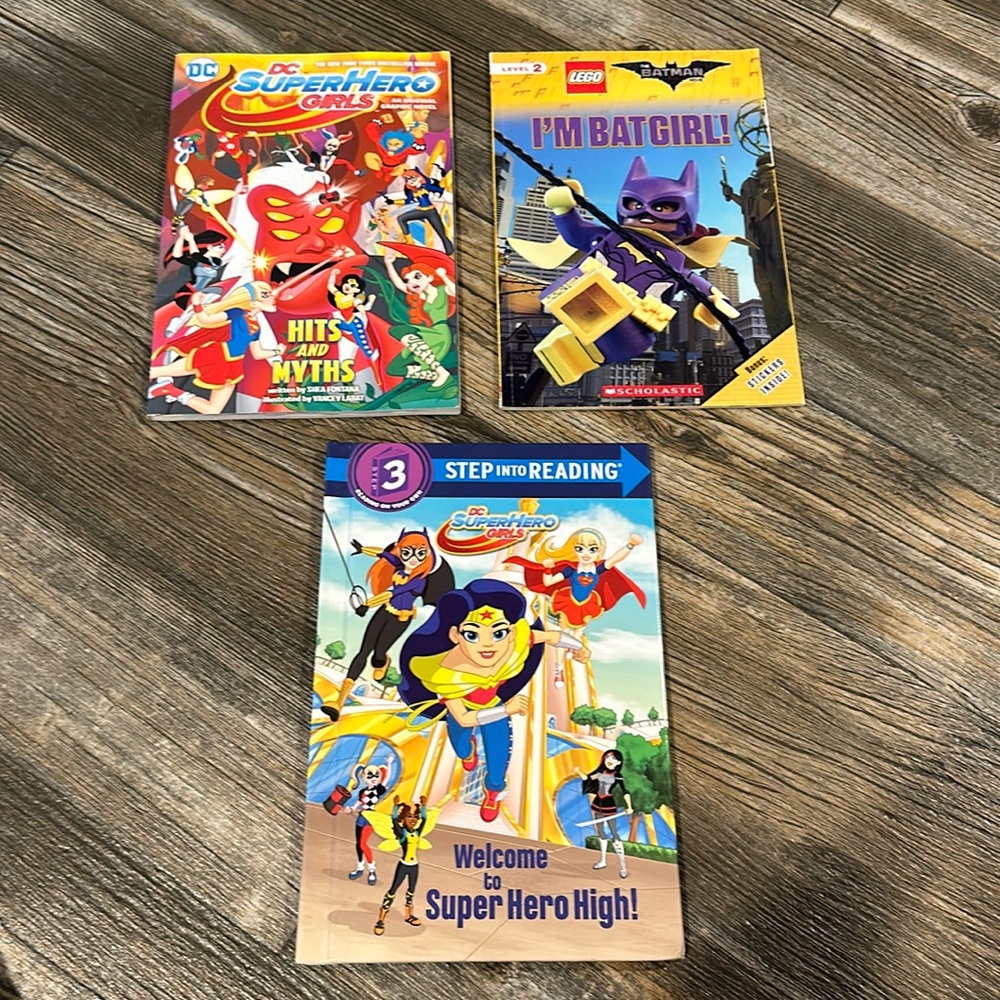3 DC Superhero Girls Books